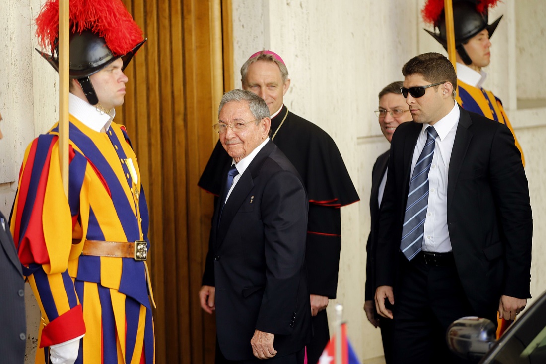 Cuba, riapre l’ambasciata Usa. John Kerry a l’Avana – Foto