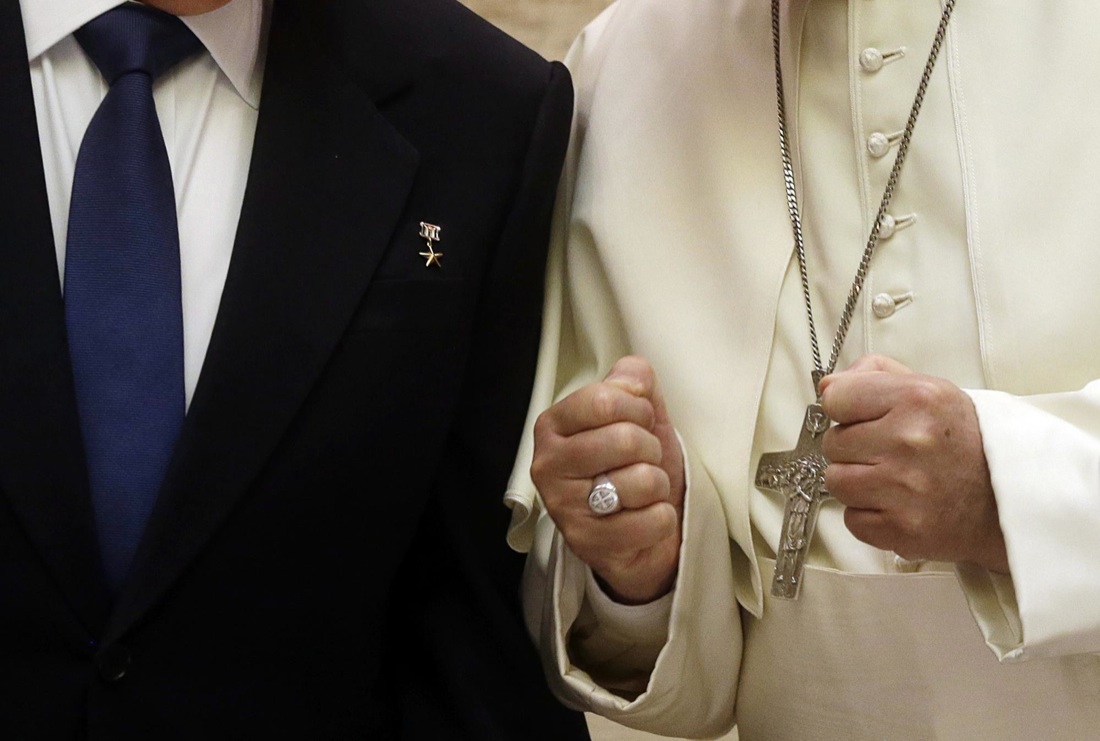 Cuba, riapre l’ambasciata Usa. John Kerry a l’Avana – Foto