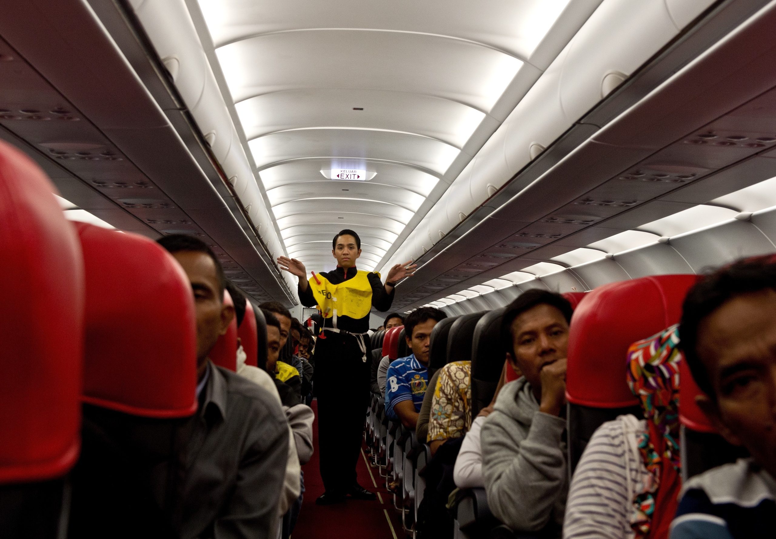 Sicurezza in volo: viene da ridere – I 5 video più esilaranti