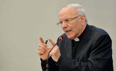 Famiglia Cristiana e il dietrofront su Monsignor Galantino