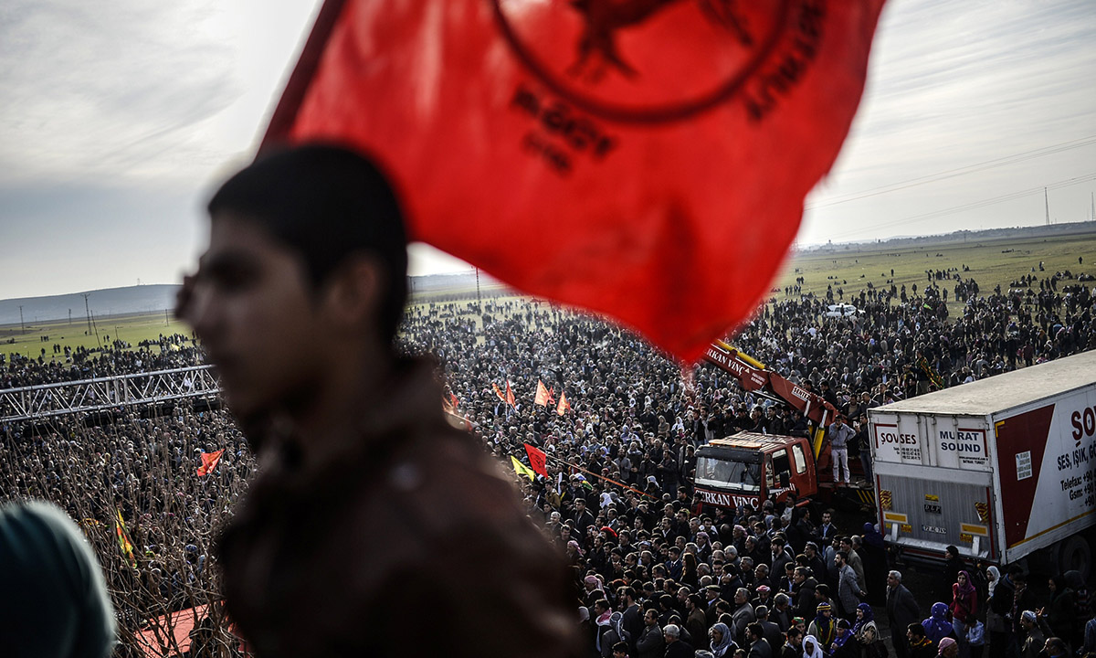 Gli Stati Uniti iniziano a bombardare l’Isis dalla Turchia Gli Stati Uniti iniziano a bombardare l’Isis dalla Turchia