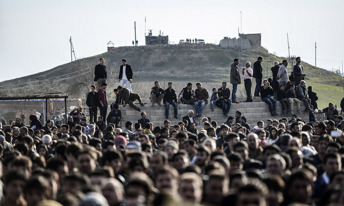 Gli Stati Uniti iniziano a bombardare l’Isis dalla Turchia Gli Stati Uniti iniziano a bombardare l’Isis dalla Turchia