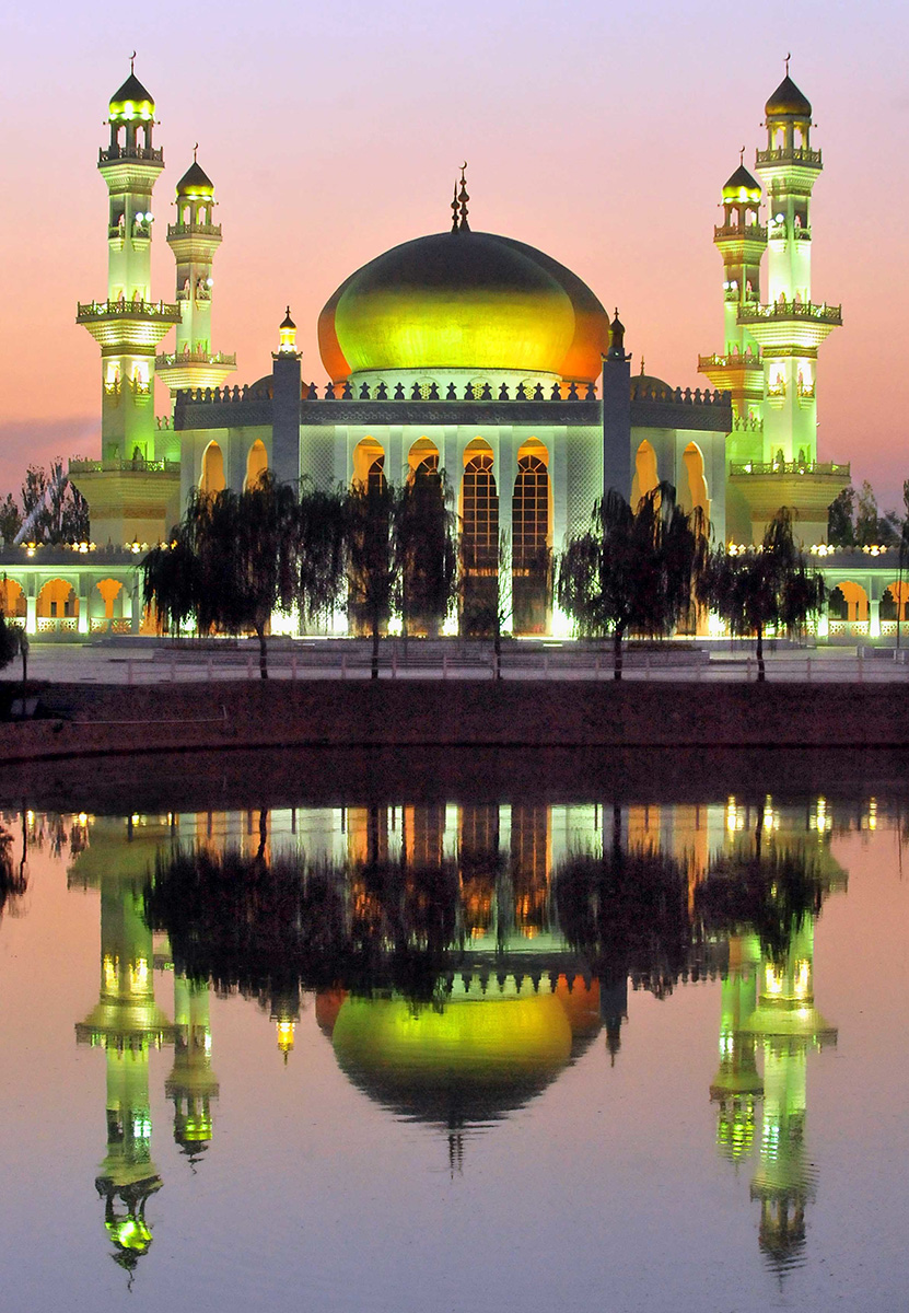 La Cina fotografata di notte