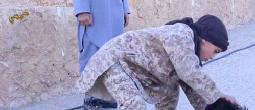 Isis, nuovo video: anziani massacrati con l’esplosivo Isis, nuovo video: anziani massacrati con l’esplosivo