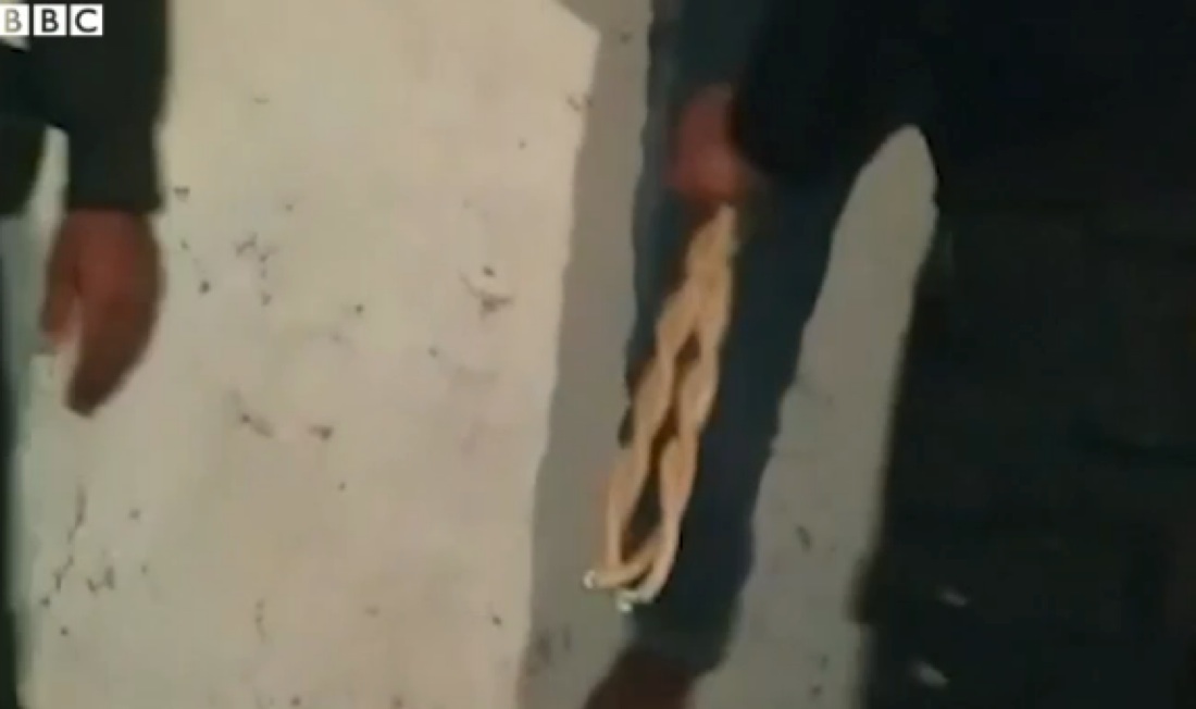 Isis, nuovo video: anziani massacrati con l’esplosivo Isis, nuovo video: anziani massacrati con l’esplosivo