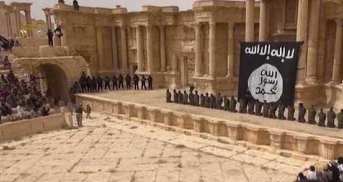 Isis, nuovo video: anziani massacrati con l’esplosivo Isis, nuovo video: anziani massacrati con l’esplosivo