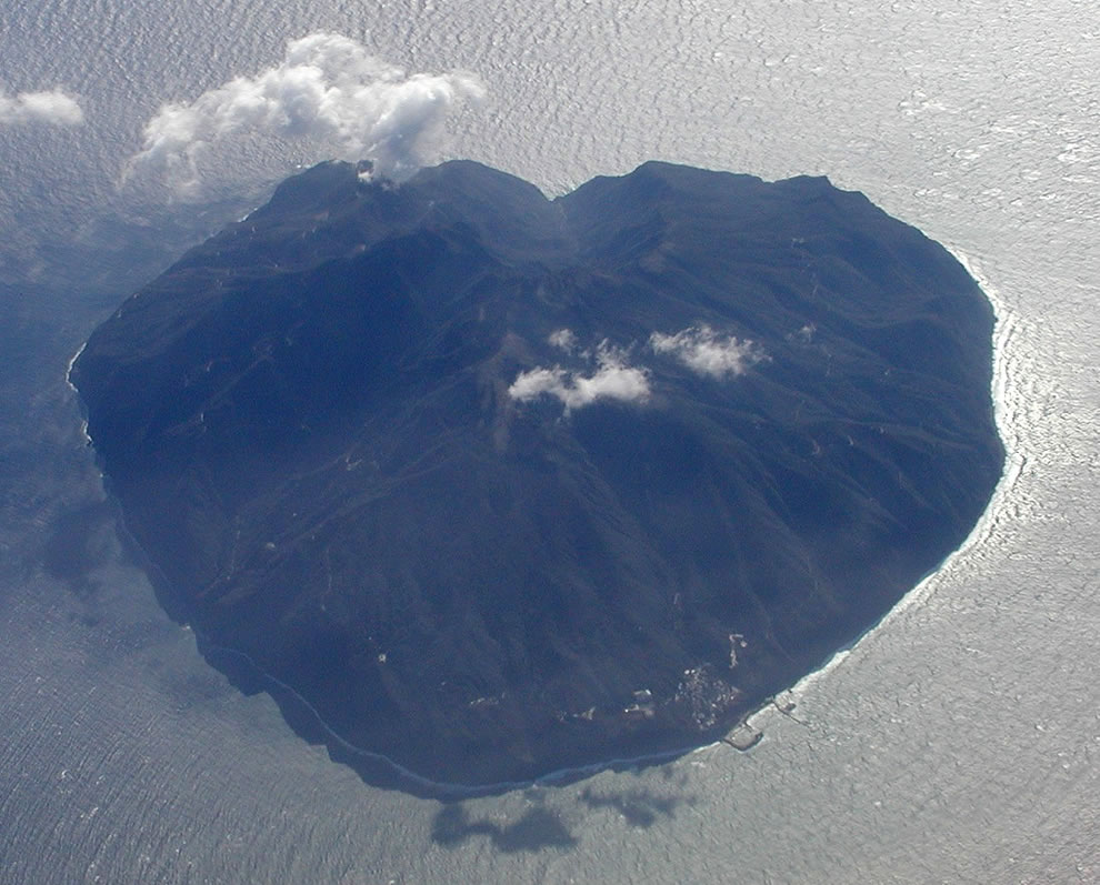 Le 12 bellezze naturali a forma di cuore Le 12 bellezze naturali a forma di cuore