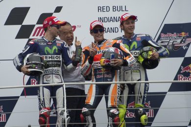 Gp Indianapolis: Marquez vince la sfida con Lorenzo. Rossi terzo