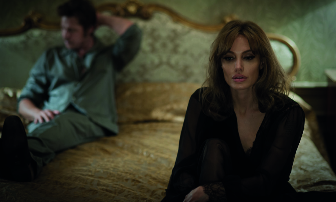 By the Sea, Angelina Jolie e Brad Pitt insieme sul set – Foto e trailer By the Sea, Angelina Jolie e Brad Pitt insieme sul set – Foto e trailer