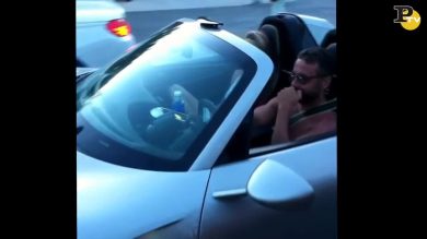 Saint Tropez: “bullo” si schianta con la Porsche