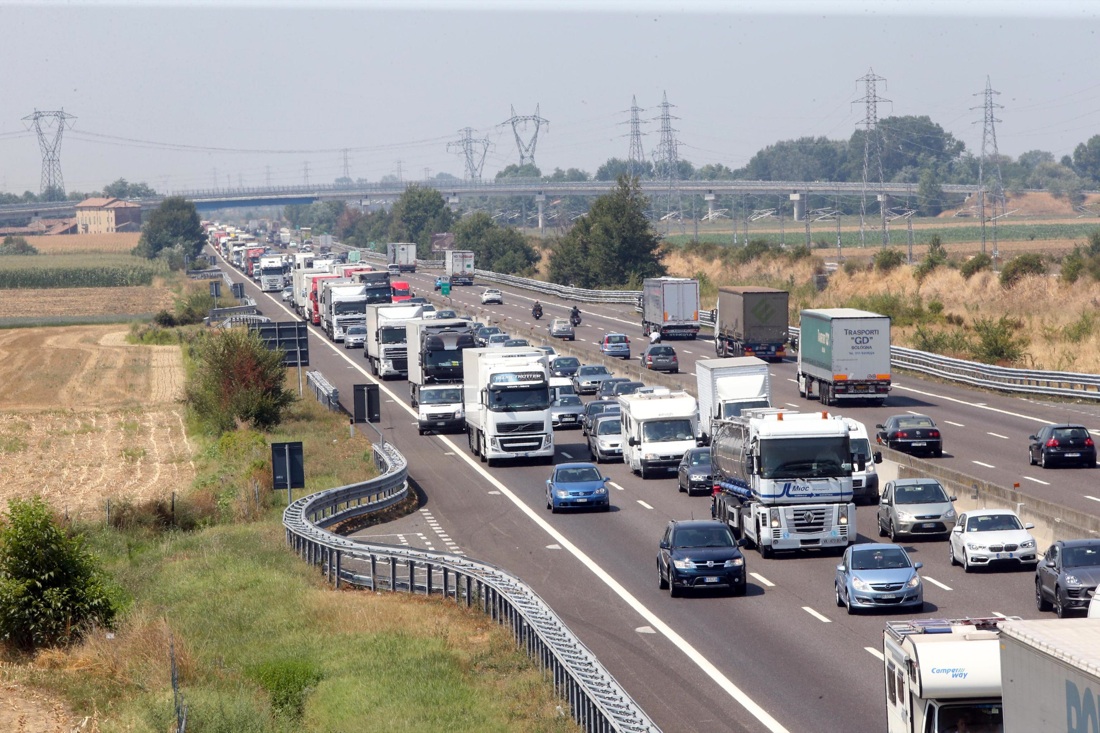 Autostrade: il primo weekend da “bollino nero” Autostrade: il primo weekend da “bollino nero”