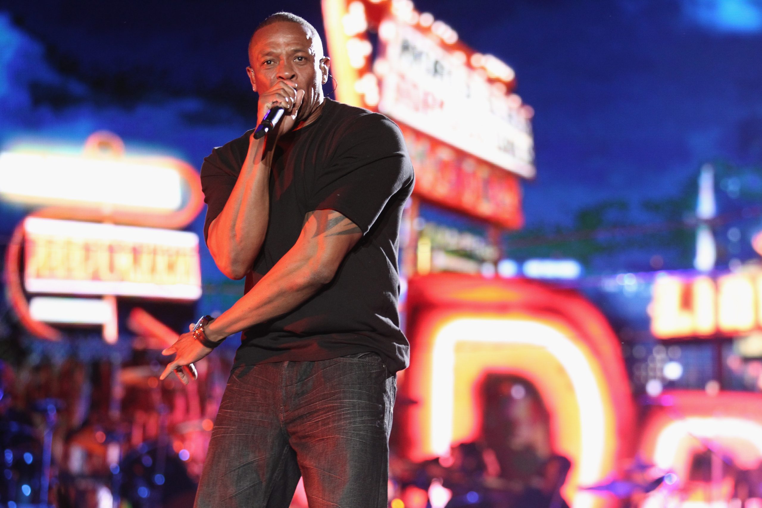Dr. Dre, Compton: il gran finale della carriera Dr. Dre, Compton: il gran finale della carriera