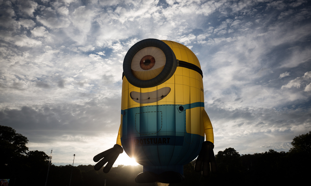 I colori delle mongolfiere nei cieli di Bristol