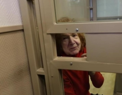 Nonnina serial killer: ha ucciso (e forse mangiato) 12 persone