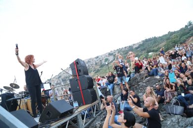 Fiorella Mannoia: “Che emozione cantare all’alba per il Locomotive”