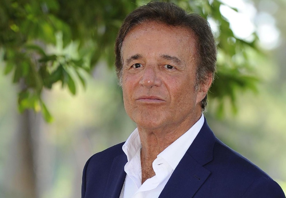 Striscia la Notizia: anche Christian De Sica alla conduzione Striscia la Notizia: anche Christian De Sica alla conduzione