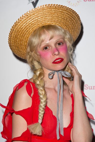 Petite Meller: bambolina pop con filosofia