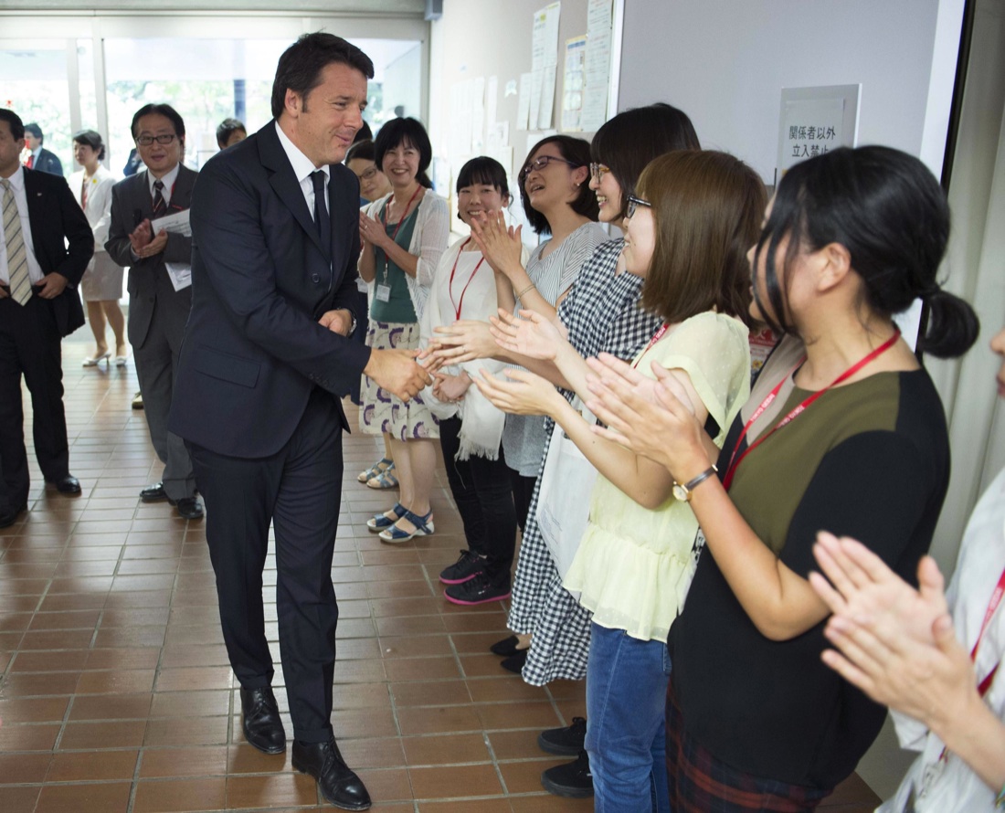 Renzi in Giappone: l’incontro con la business community Renzi in Giappone: l’incontro con la business community