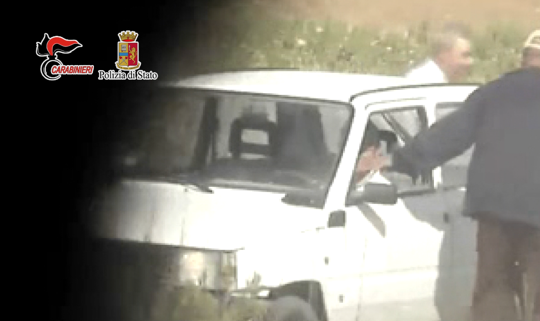 Mafia, si stringe il cerchio intorno al boss Messina Denaro Mafia, si stringe il cerchio intorno al boss Messina Denaro