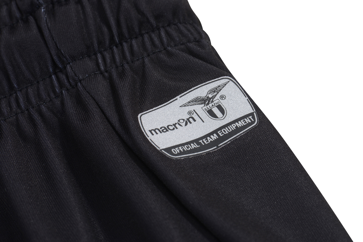 La Lazio ha presentato a Shanghai le nuove maglie da trasferta