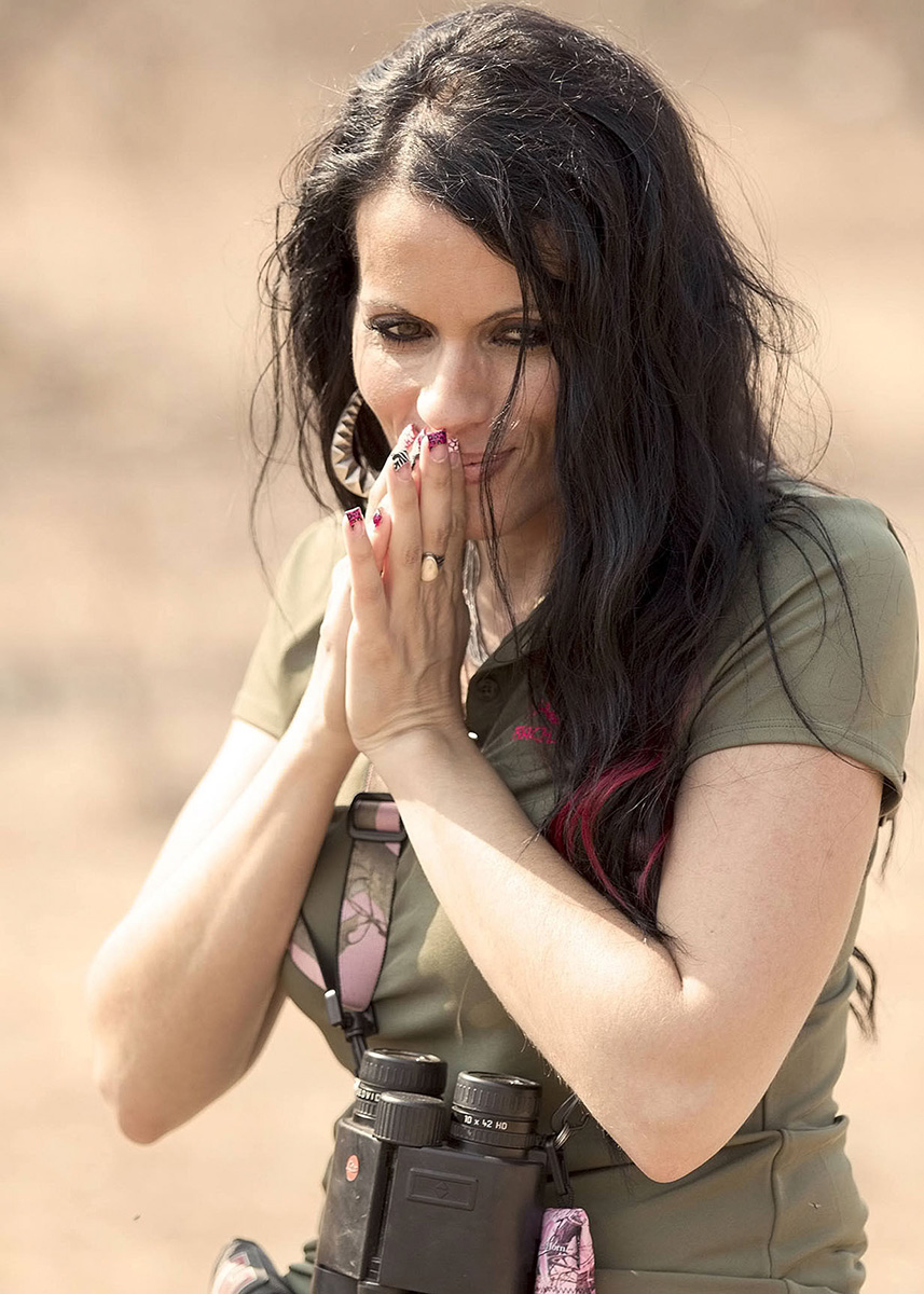 Tutti contro Sabrina, la killer della savana