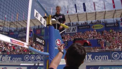 La proposta di matrimonio.. sul campo di beach volley!