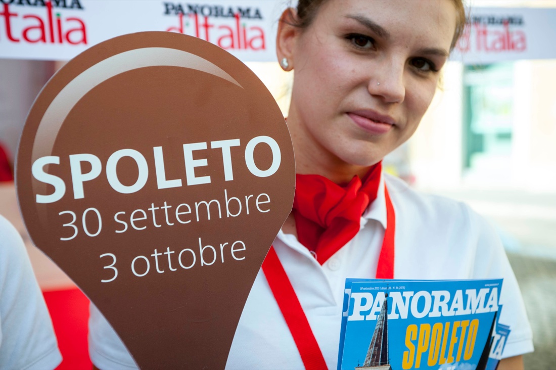 Il sindaco di Spoleto inaugura la tappa del tour in Umbria Il sindaco di Spoleto inaugura la tappa del tour in Umbria