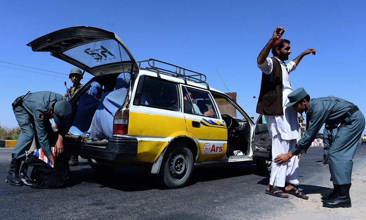 Afghanistan, la guerra riprende: battaglia per Kunduz – Foto Afghanistan, la guerra riprende: battaglia per Kunduz – Foto