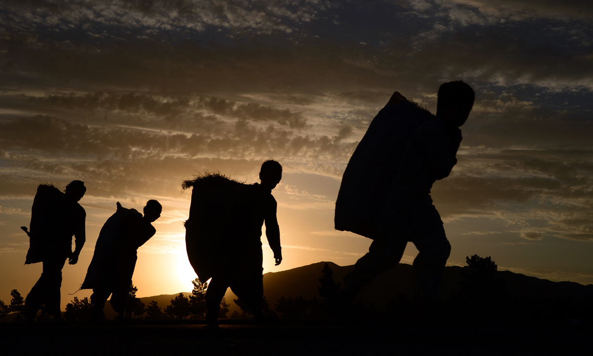 Afghanistan, la battaglia per Kunduz e la risposta di Obama ai talebani Afghanistan, la battaglia per Kunduz e la risposta di Obama ai talebani