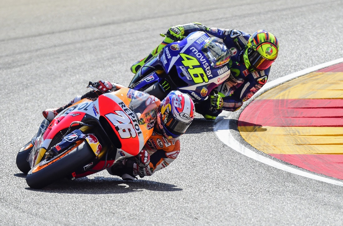 Rossi e Vettel: un terzo posto non vale l’altro, ecco perché Rossi e Vettel: un terzo posto non vale l’altro, ecco perché