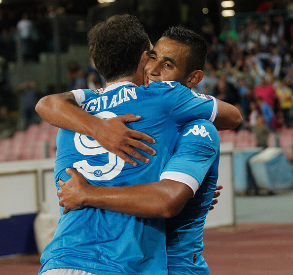 Napoli-Juventus 2-1: super Higuain, crisi per Allegri