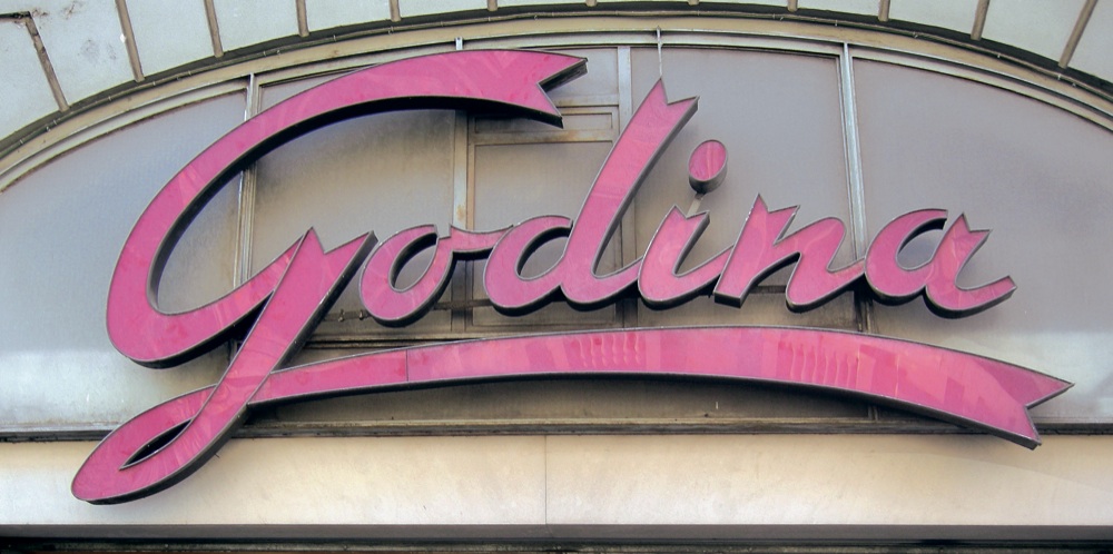 Le più belle insegne d’Italia raccolte in un libro