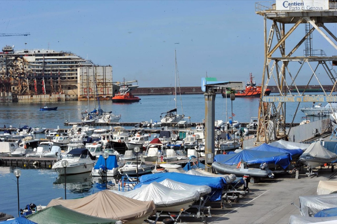 Costa Concordia, Schettino ricorre in appello: “Sentenza sbagliata” Costa Concordia, Schettino ricorre in appello: “Sentenza sbagliata”