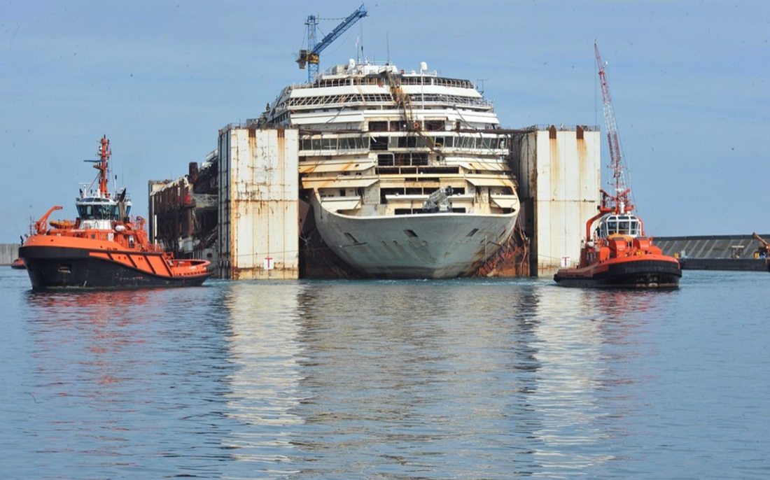 Costa Concordia, Schettino ricorre in appello: “Sentenza sbagliata” Costa Concordia, Schettino ricorre in appello: “Sentenza sbagliata”