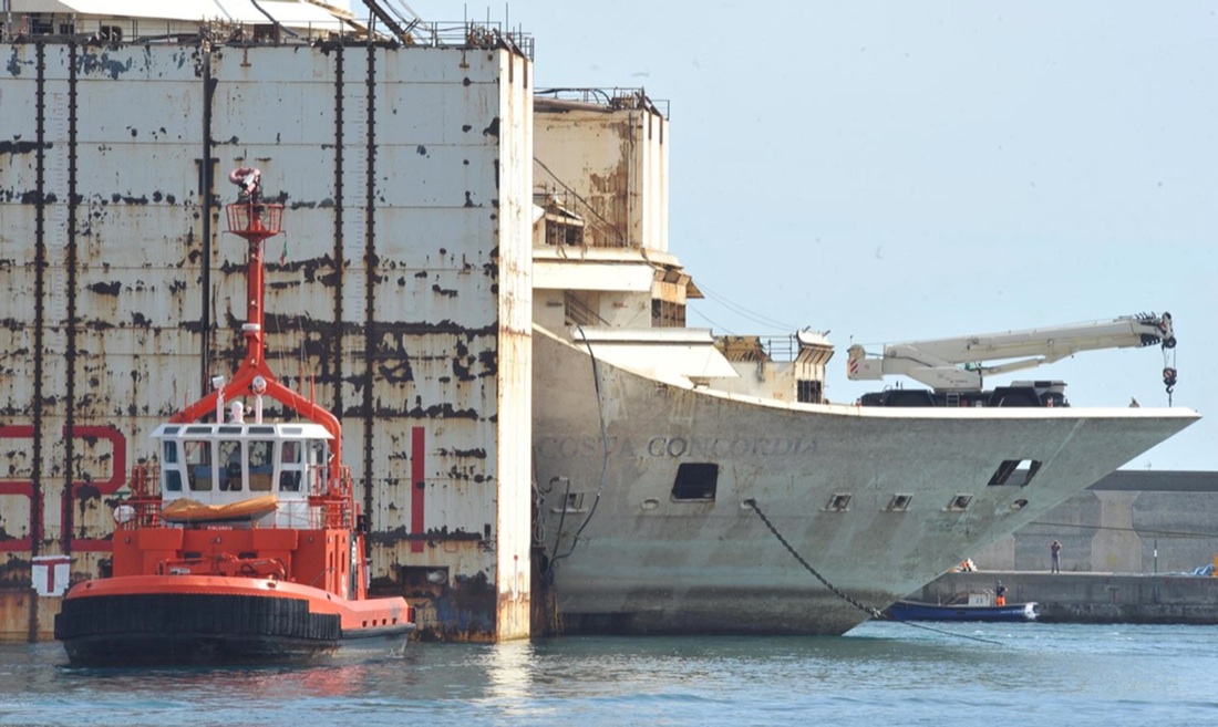 Costa Concordia, Schettino ricorre in appello: “Sentenza sbagliata” Costa Concordia, Schettino ricorre in appello: “Sentenza sbagliata”