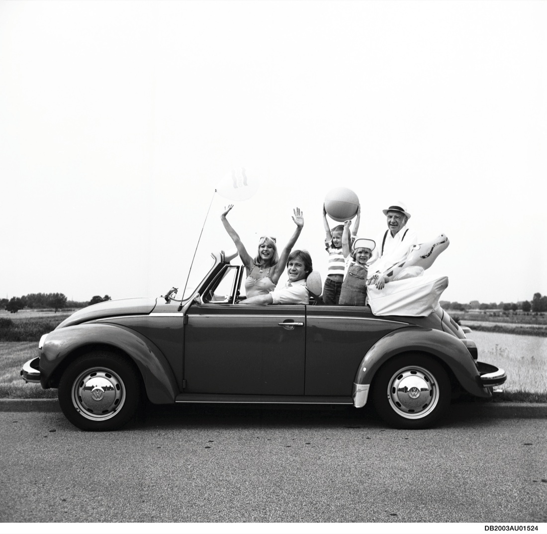 La Volkswagen nella storia. Dal Maggiolino a oggi – foto La Volkswagen nella storia. Dal Maggiolino a oggi – foto