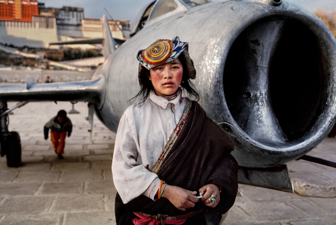 Steve McCurry: Icons and Women Steve McCurry: Icons and Women