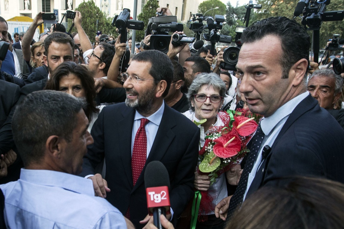 Ignazio Marino negli Usa, assente ingiustificabile a Roma