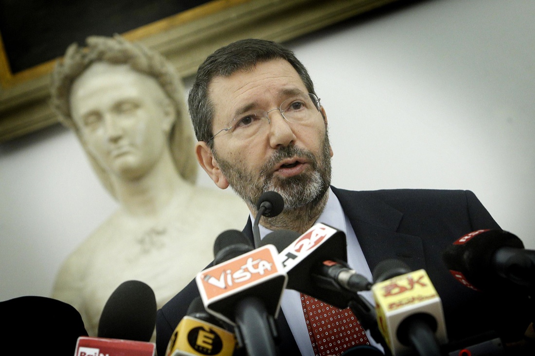 Ignazio Marino negli Usa, assente ingiustificabile a Roma