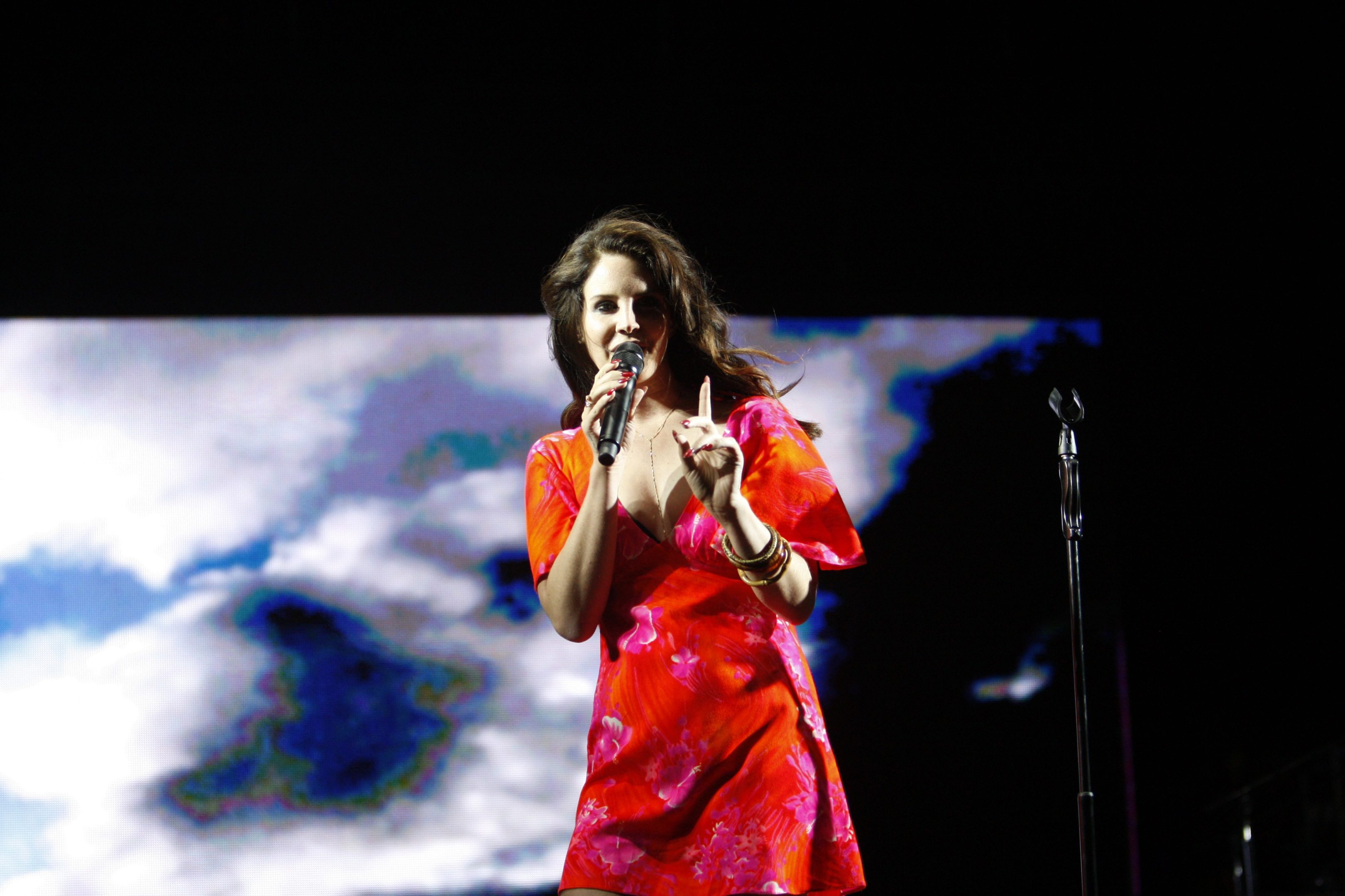 Lana Del Rey & la dark side d’America: la recensione di “Honeymoon” Lana Del Rey & la dark side d’America: la recensione di “Honeymoon”