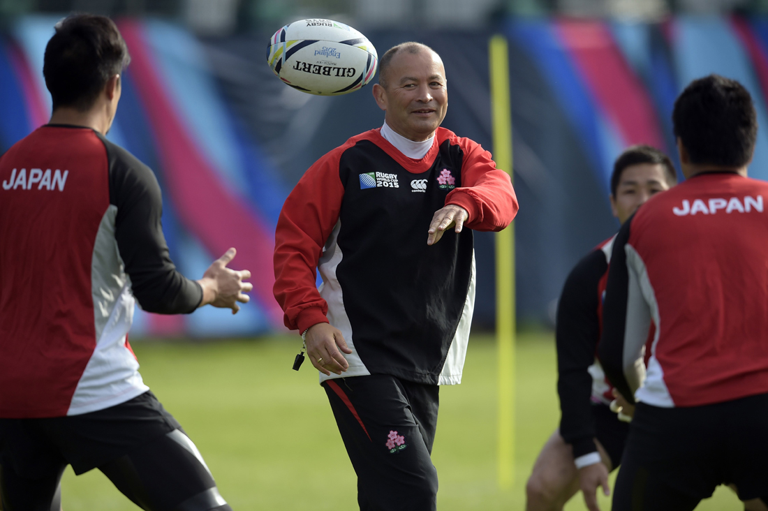 Rugby: Jones, ct del Giappone, allenerà in Sudafrica a fine Mondiali Rugby: Jones, ct del Giappone, allenerà in Sudafrica a fine Mondiali