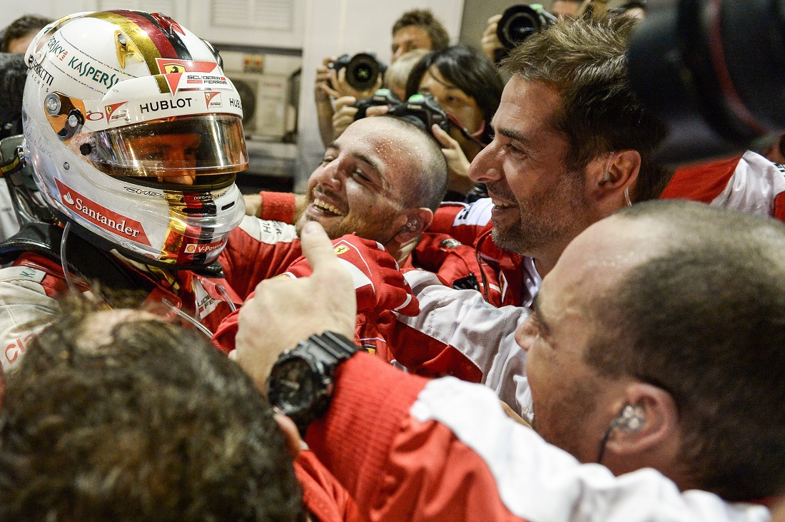 Gp Singapore: Vettel riporta la Ferrari in corsa per il Mondiale di F1 Gp Singapore: Vettel riporta la Ferrari in corsa per il Mondiale di F1
