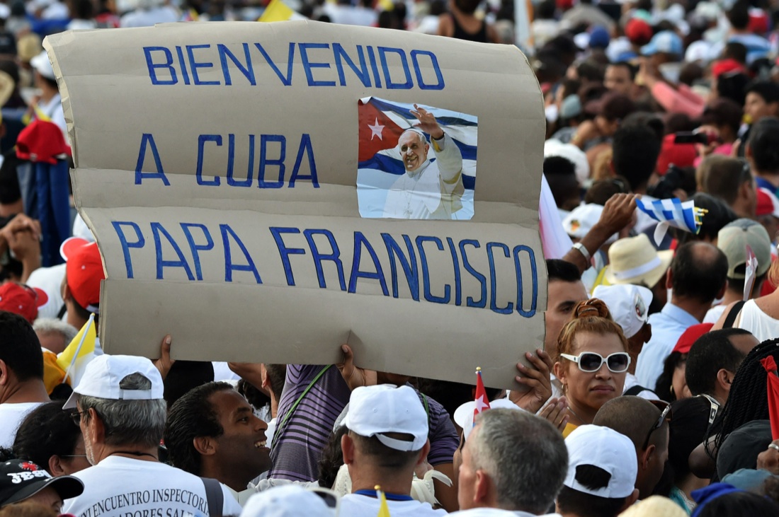 Cuba accoglie in trionfo il Papa dei poveri – Foto
