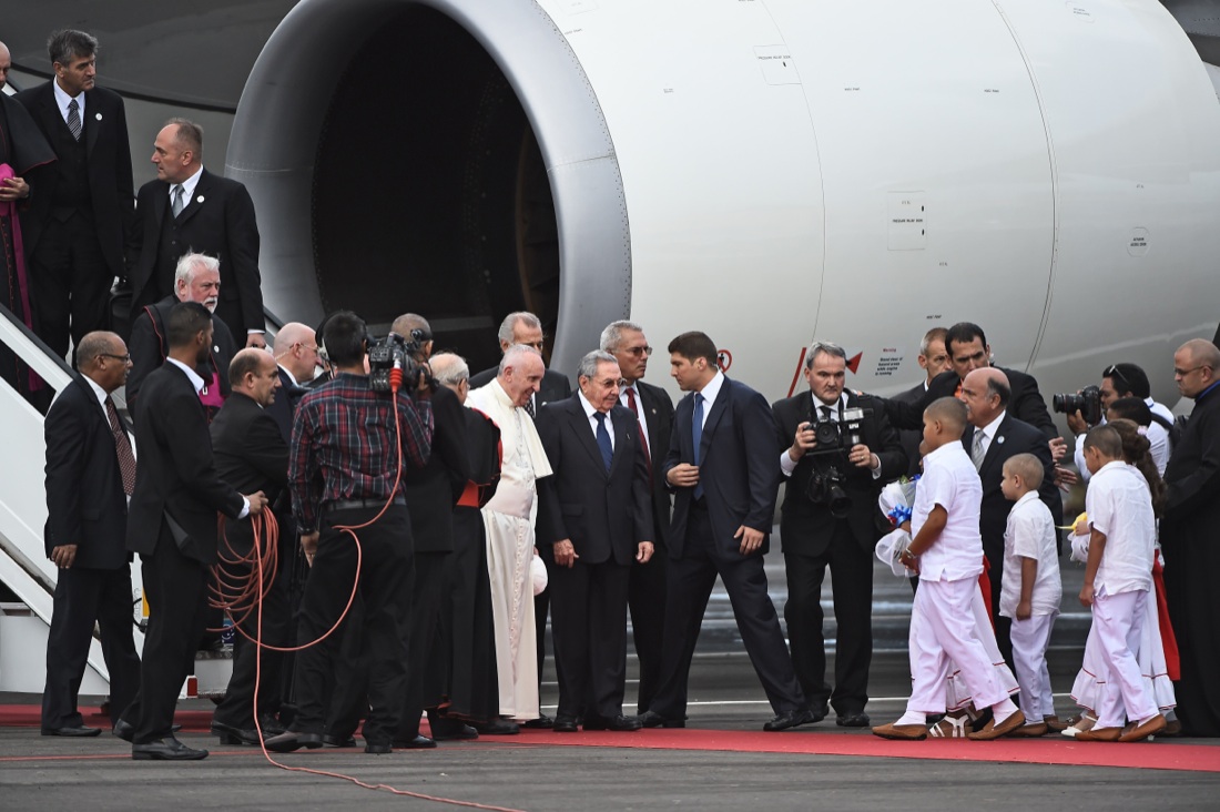 Cuba accoglie in trionfo il Papa dei poveri – Foto