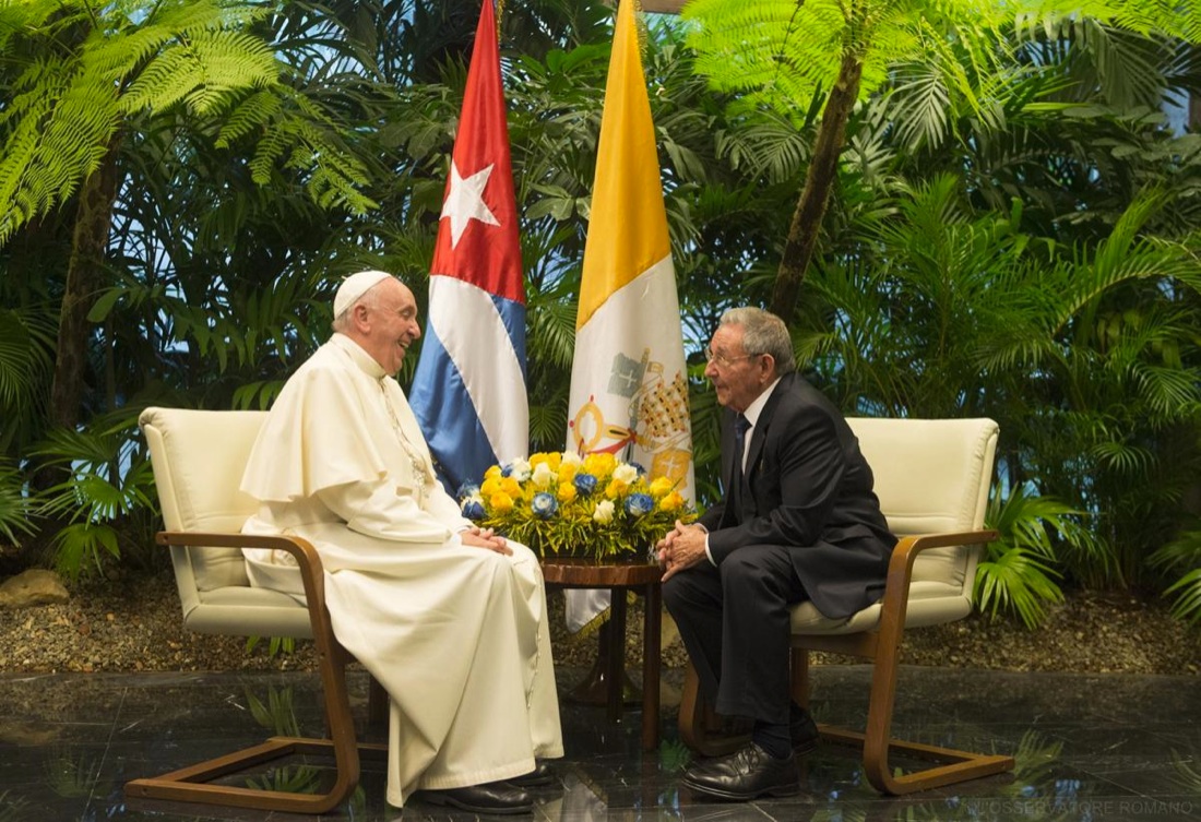 Cuba accoglie in trionfo il Papa dei poveri – Foto
