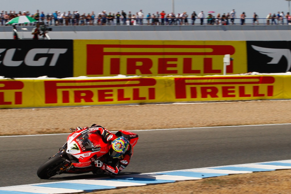 Sbk, round 11: a Sykes e Davies le gare di Jerez. A Rea il Mondiale Sbk, round 11: a Sykes e Davies le gare di Jerez. A Rea il Mondiale