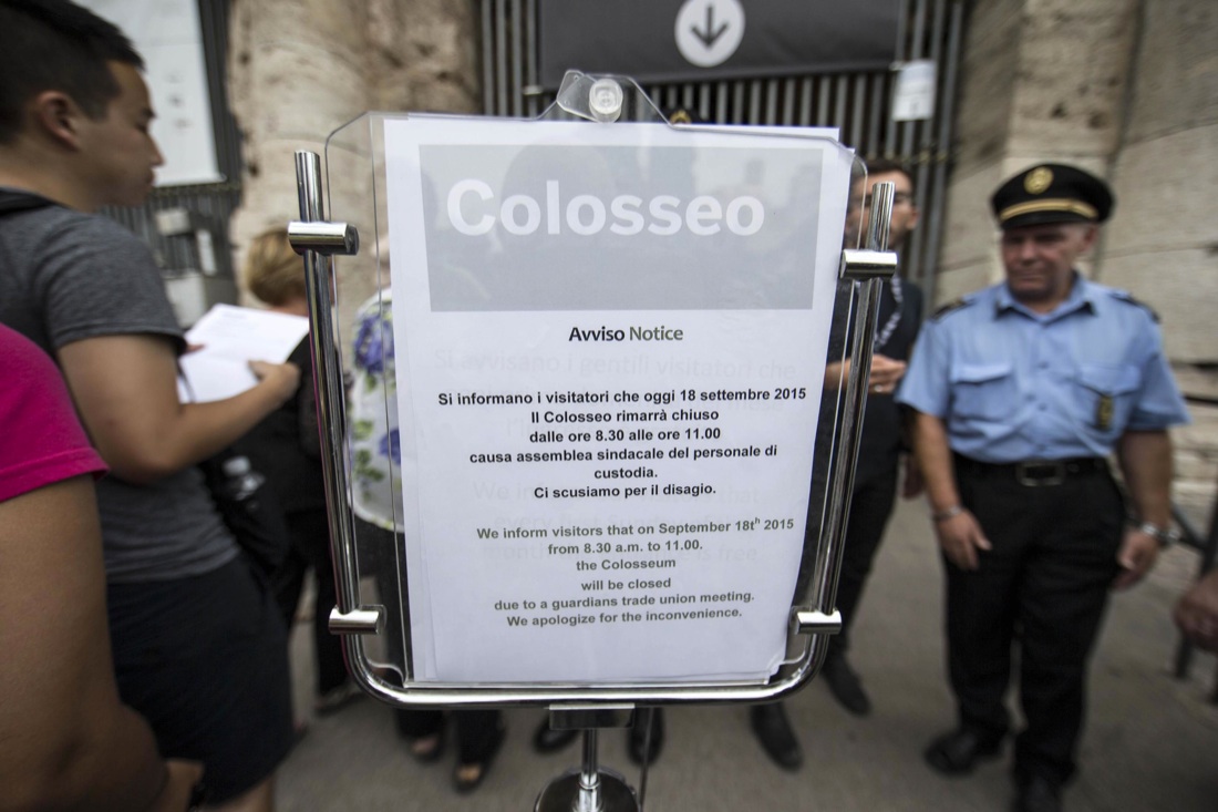 Colosseo chiuso: il decreto per includerlo nei “servizi essenziali” Colosseo chiuso: il decreto per includerlo nei “servizi essenziali”