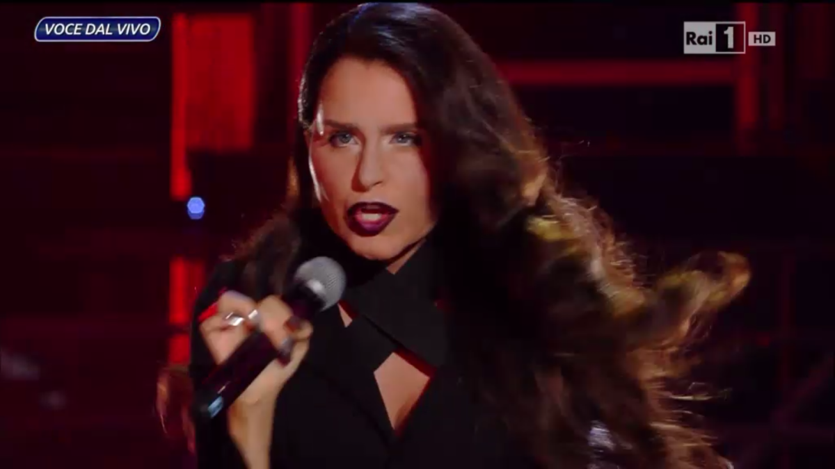 Galleria foto 'Tale e Quale Show 5: Max Giusti è Renato Zero – Le pagelle' - foto 5