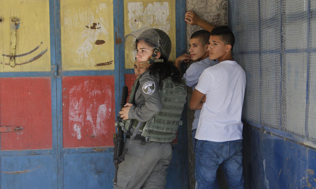 Gerusalemme, scontri tra polizia israeliana e palestinesi – Foto Gerusalemme, scontri tra polizia israeliana e palestinesi – Foto