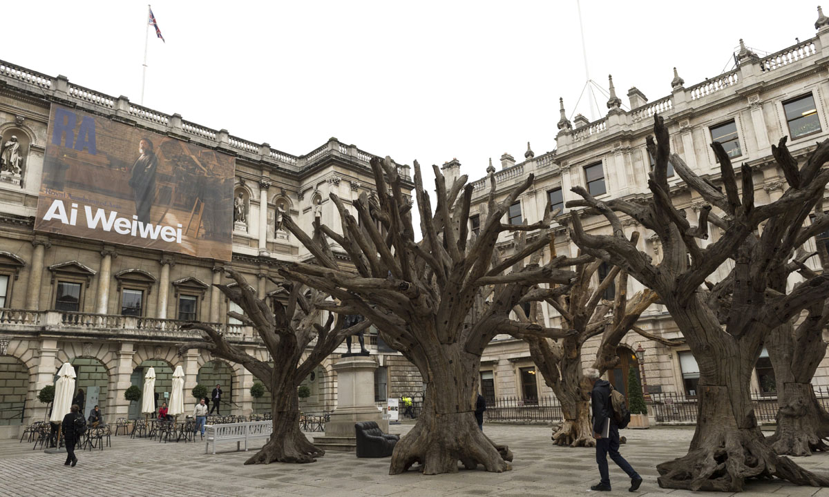 Ai Weiwei in mostra a Londra Ai Weiwei in mostra a Londra